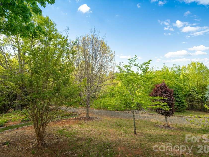 146 Cherokee Lane, Purlear, NC 28665.  MLS# CAR4374878, YatesRealty ID 18468. Usable Yard