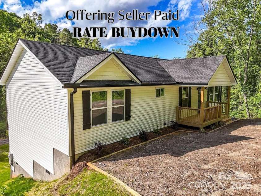 16 Meadows Town Road, Leicester, NC 28748.  MLS# CAR4228043, YatesRealty ID 18468. 