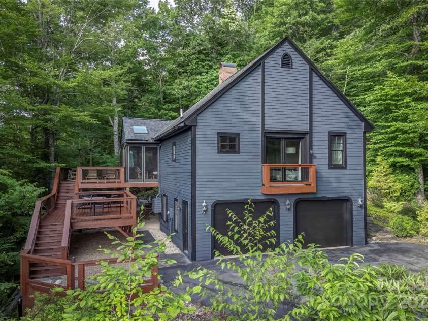 193 Dvdisdi Court, Brevard, NC 28712.  MLS# CAR4243371, YatesRealty ID 18469. 