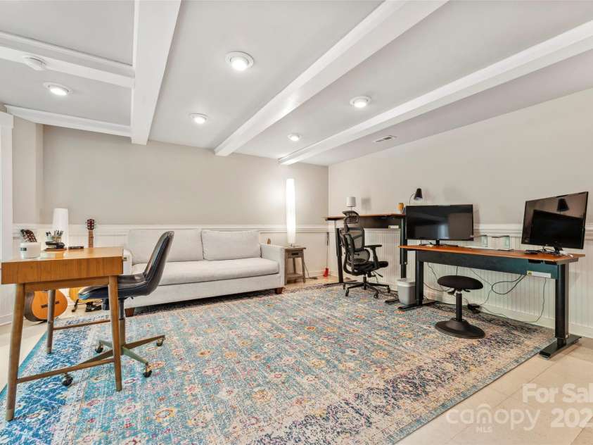 193 Dvdisdi Court, Brevard, NC 28712.  MLS# CAR4243371, YatesRealty ID 18469. 