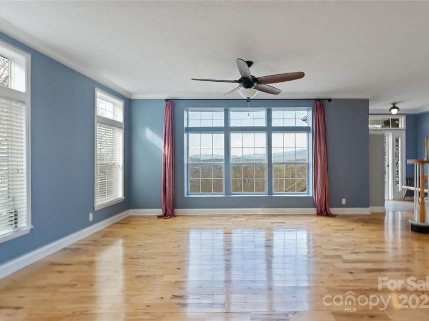 837 California Avenue, Marion, NC 28752.  MLS# CAR4260788, YatesRealty ID 1847. Living Room