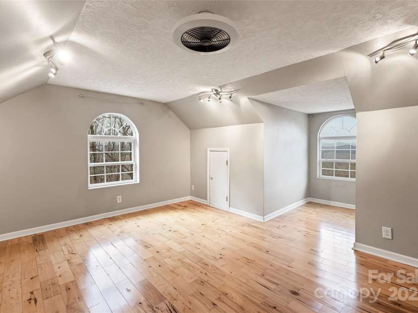 837 California Avenue, Marion, NC 28752.  MLS# CAR4260788, YatesRealty ID 1847. Plenty of space upstairs.