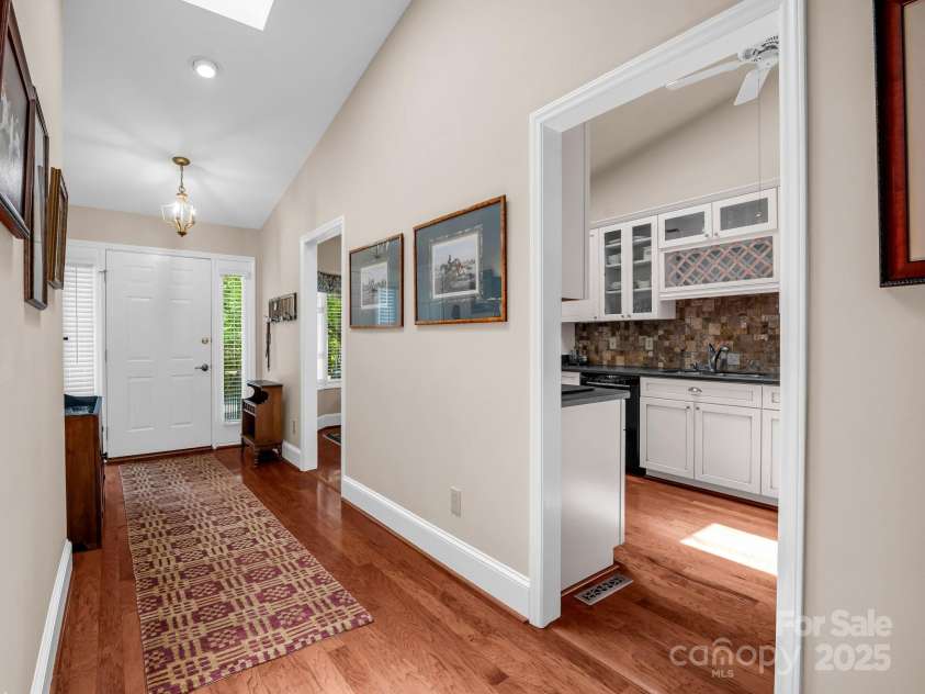 26 Hunting Country Trails Trail, Tryon, NC 28782.  MLS# CAR4257031, YatesRealty ID 18470. 