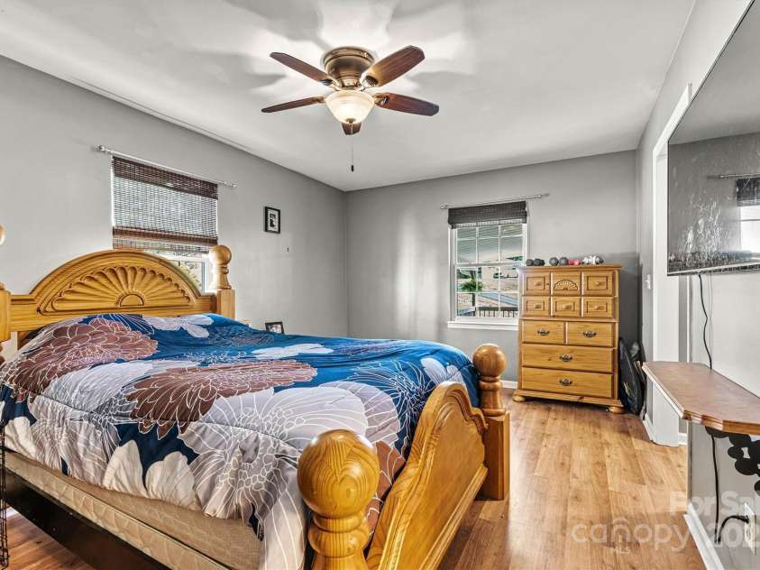 3690 Birchwood Lane, Denver, NC 28037.  MLS# CAR4254644, YatesRealty ID 18472. 