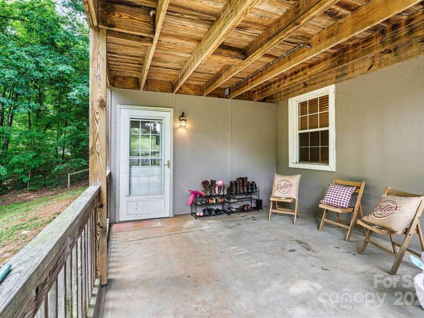 3690 Birchwood Lane, Denver, NC 28037.  MLS# CAR4254644, YatesRealty ID 18472. 