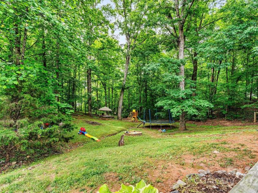 3690 Birchwood Lane, Denver, NC 28037.  MLS# CAR4254644, YatesRealty ID 18472. 