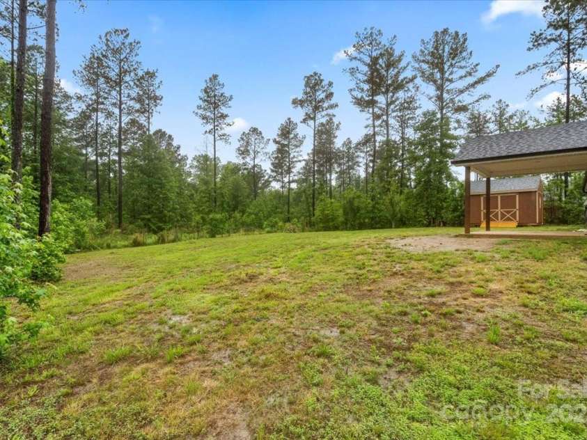 200 Mosley Road, Blacksburg, SC 29702.  MLS# CAR4292595, YatesRealty ID 18473. 