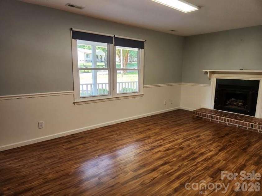 328 Swampfox Drive, Fort Mill, SC 29715.  MLS# CAR4376655, YatesRealty ID 18473. 