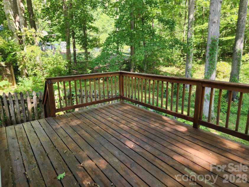 328 Swampfox Drive, Fort Mill, SC 29715.  MLS# CAR4376655, YatesRealty ID 18473. 