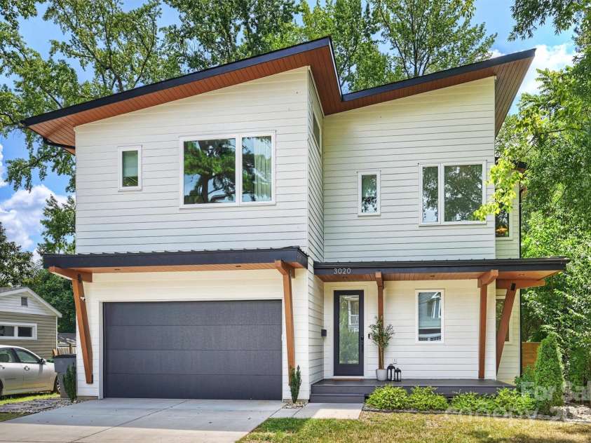 3020 Georgia Avenue, Charlotte, NC 28205.  MLS# CAR4287081, YatesRealty ID 18476. 