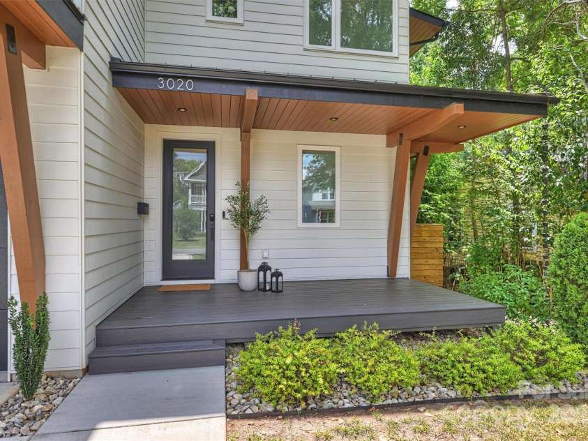 3020 Georgia Avenue, Charlotte, NC 28205.  MLS# CAR4287081, YatesRealty ID 18476. 