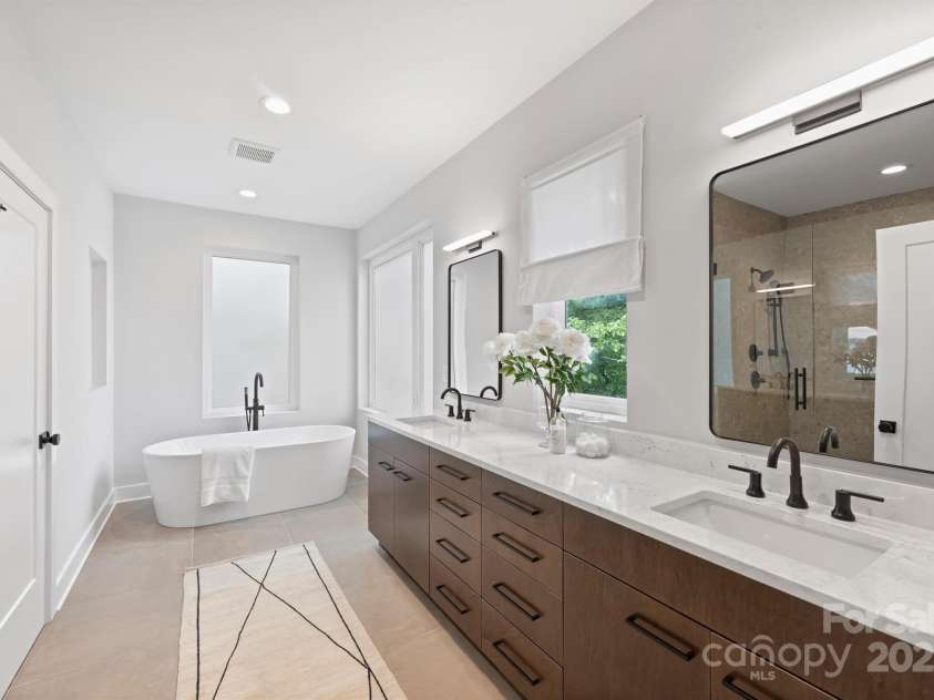 3020 Georgia Avenue, Charlotte, NC 28205.  MLS# CAR4287081, YatesRealty ID 18476. 