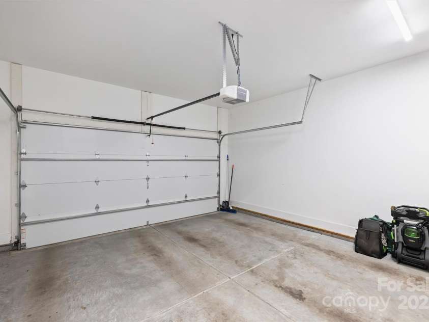 3020 Georgia Avenue, Charlotte, NC 28205.  MLS# CAR4287081, YatesRealty ID 18476. 