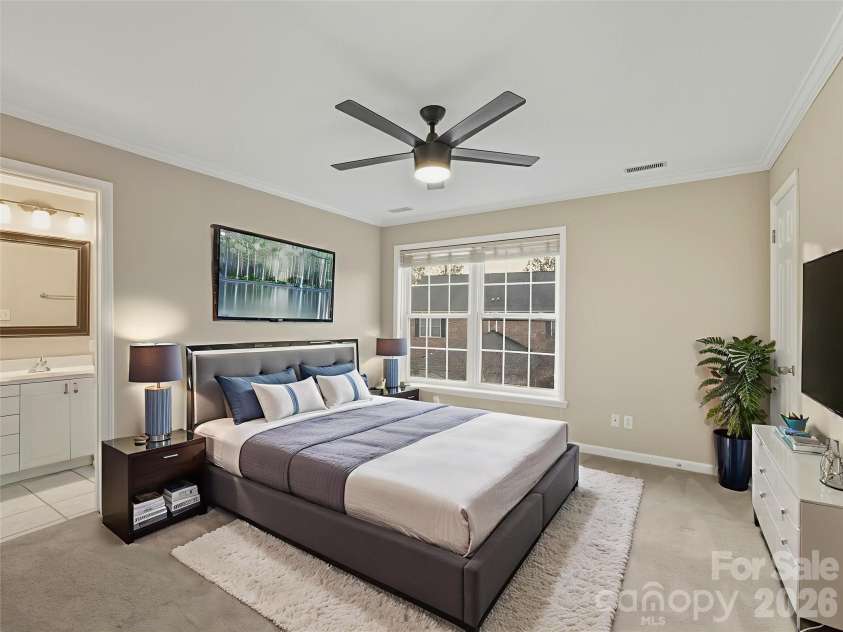 4330 Laurel Hill Lane, Charlotte, NC 28217.  MLS# CAR4333389, YatesRealty ID 18476. 