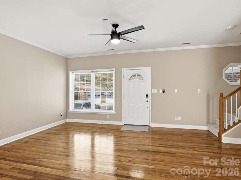 4330 Laurel Hill Lane, Charlotte, NC 28217.  MLS# CAR4333389, YatesRealty ID 18476. 