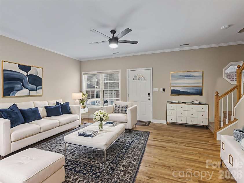 4330 Laurel Hill Lane, Charlotte, NC 28217.  MLS# CAR4333389, YatesRealty ID 18476. 