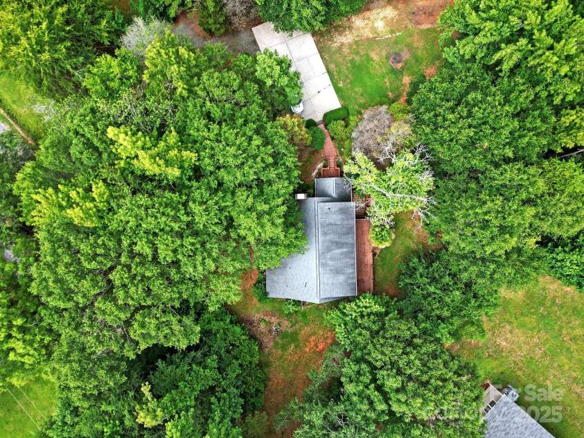 9143 Sadlers Ridge Road, Fort Mill, SC 29707.  MLS# CAR4164712, YatesRealty ID 18477. 