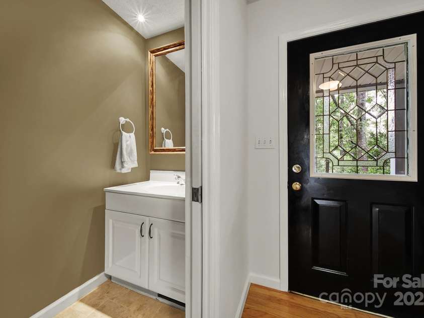 9143 Sadlers Ridge Road, Fort Mill, SC 29707.  MLS# CAR4164712, YatesRealty ID 18477. 