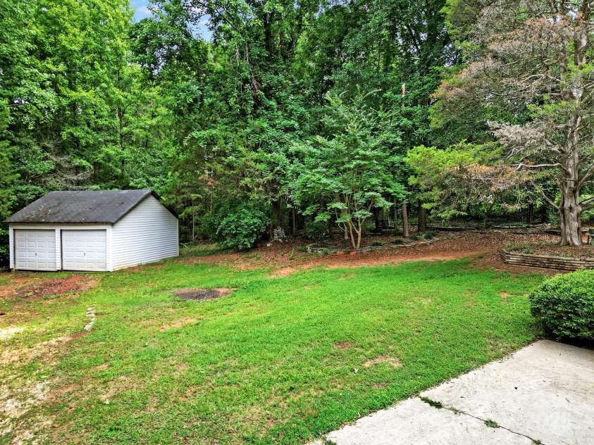 9143 Sadlers Ridge Road, Fort Mill, SC 29707.  MLS# CAR4164712, YatesRealty ID 18477. 