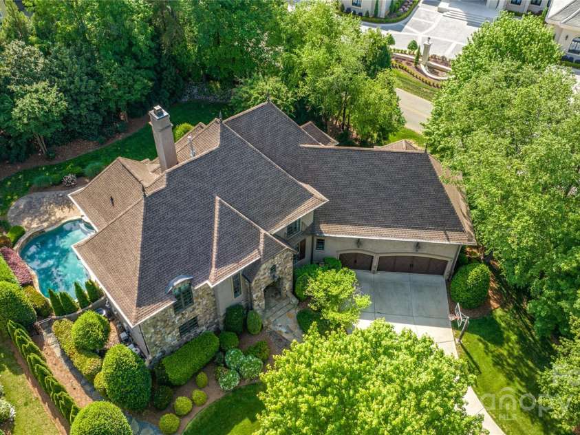 18843 Flat Shoals Drive, Cornelius, NC 28031.  MLS# CAR4257437, YatesRealty ID 18478. 