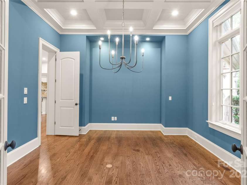 18843 Flat Shoals Drive, Cornelius, NC 28031.  MLS# CAR4302451, YatesRealty ID 18478. 