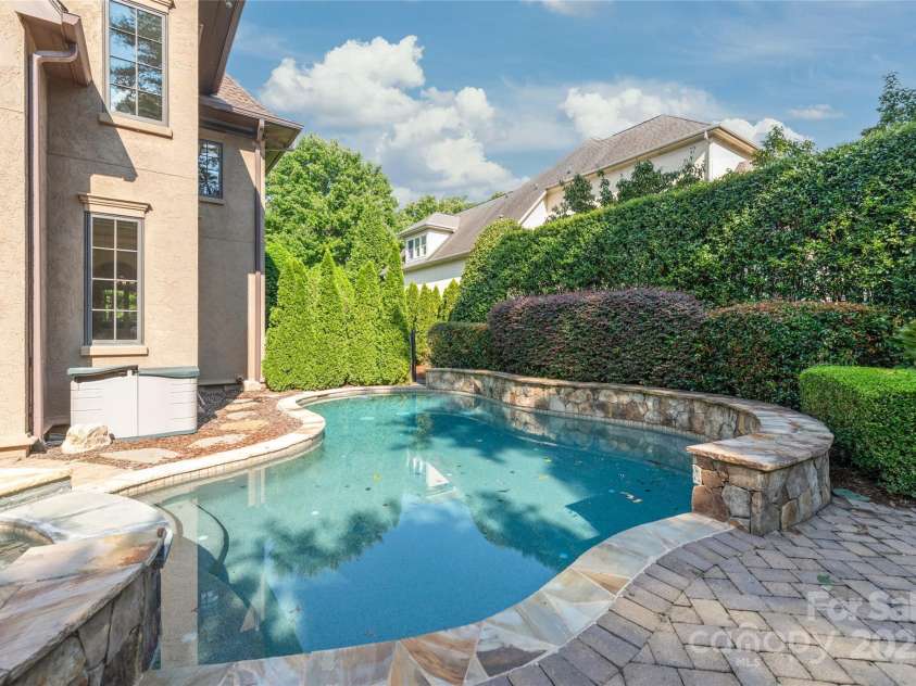 18843 Flat Shoals Drive, Cornelius, NC 28031.  MLS# CAR4302451, YatesRealty ID 18478. 