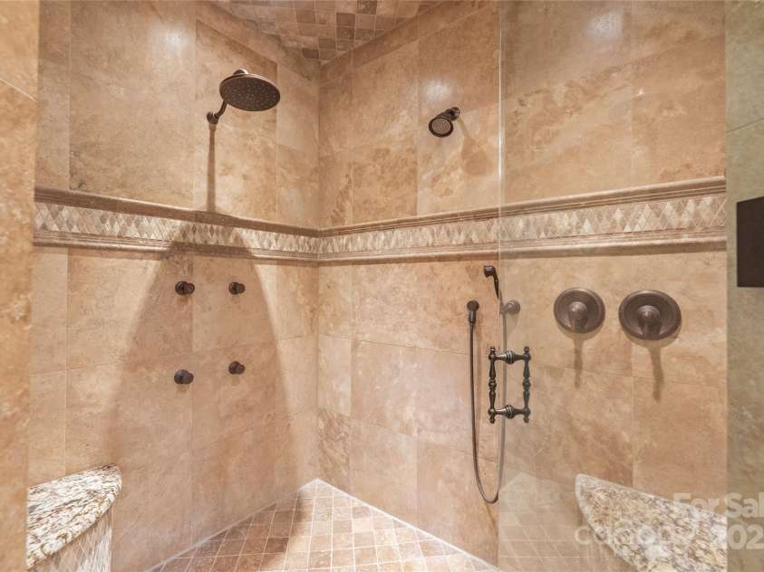 18843 Flat Shoals Drive, Cornelius, NC 28031.  MLS# CAR4302451, YatesRealty ID 18478. 