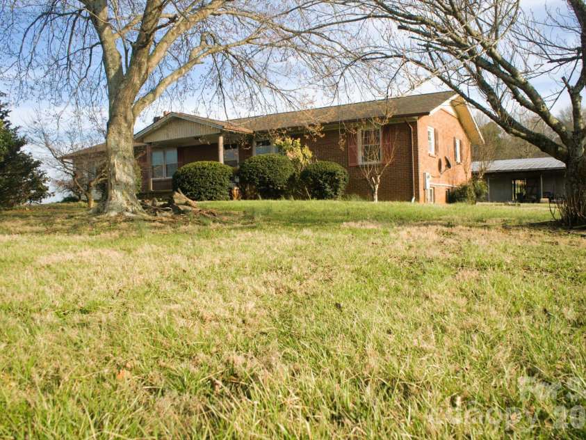 6581 Sain Milling Road, Vale, NC 28168.  MLS# CAR4338187, YatesRealty ID 18478. 