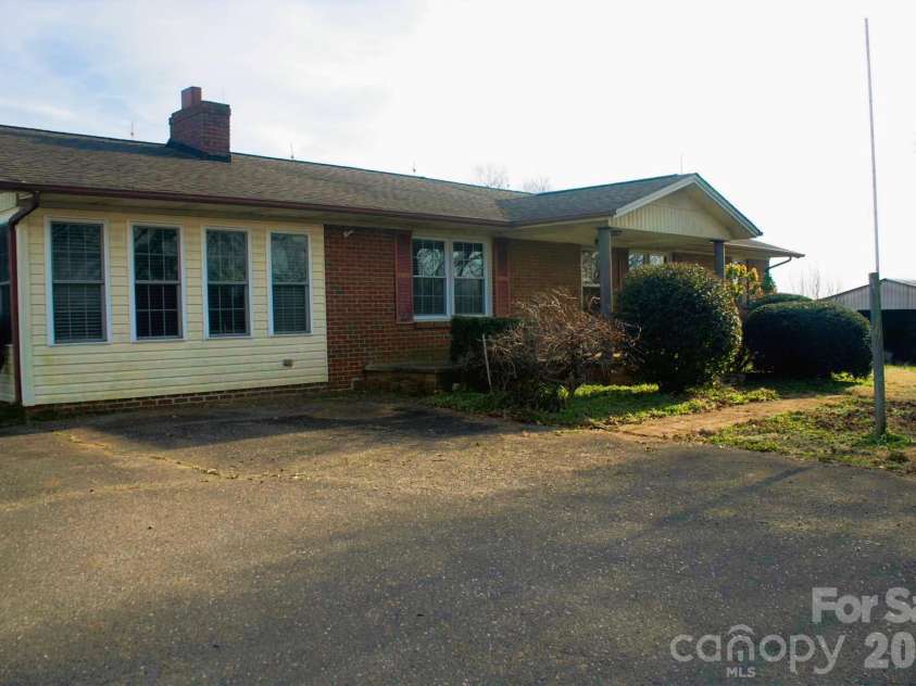 6581 Sain Milling Road, Vale, NC 28168.  MLS# CAR4338187, YatesRealty ID 18478. 