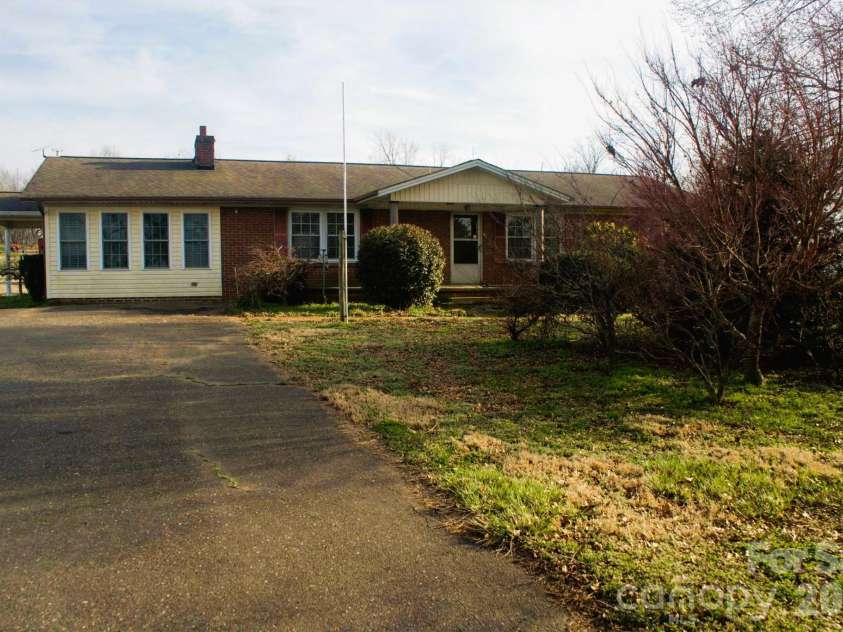6581 Sain Milling Road, Vale, NC 28168.  MLS# CAR4338187, YatesRealty ID 18478. 