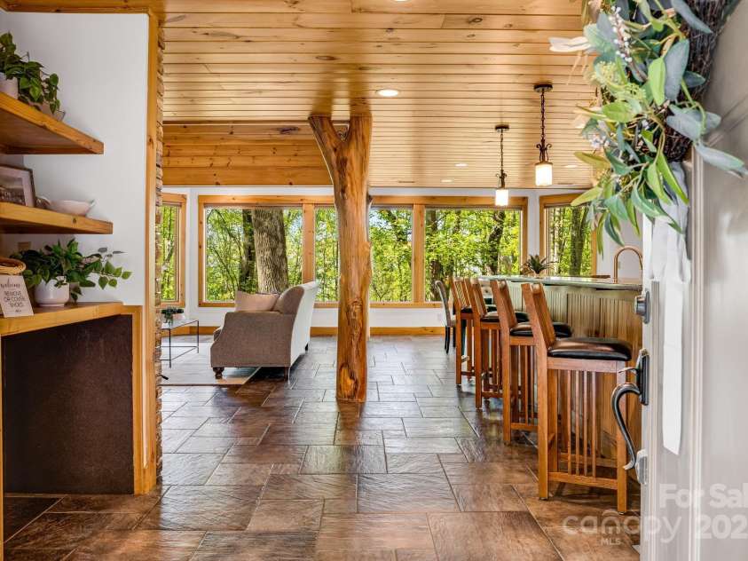 216 Log Gap Road, Fairview, NC 28730.  MLS# CAR4221522, YatesRealty ID 18479. Natural Decor Elements