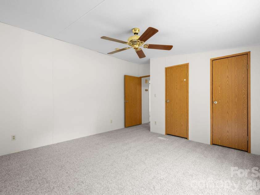 3536 Nelson Lane, Morganton, NC 28655.  MLS# CAR4375499, YatesRealty ID 18479. 