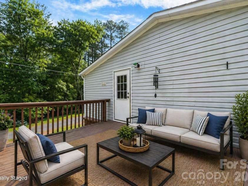 3536 Nelson Lane, Morganton, NC 28655.  MLS# CAR4375499, YatesRealty ID 18479. 