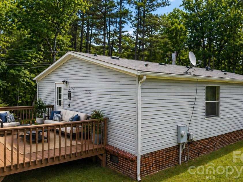 3536 Nelson Lane, Morganton, NC 28655.  MLS# CAR4375499, YatesRealty ID 18479. 