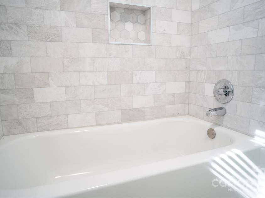 3916 David Cox Road, Charlotte, NC 28269.  MLS# CAR4319501, YatesRealty ID 1848. 