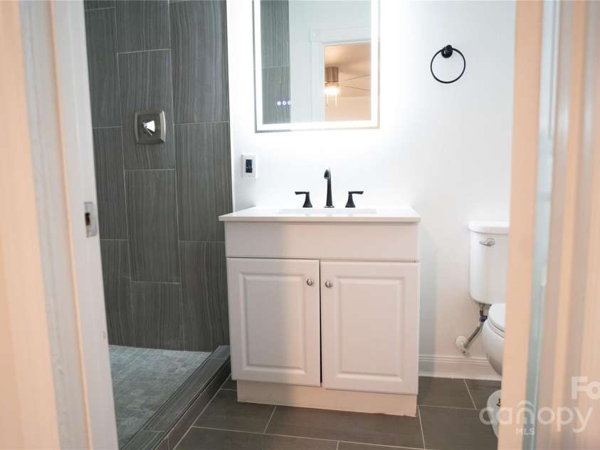 3916 David Cox Road, Charlotte, NC 28269.  MLS# CAR4319501, YatesRealty ID 1848. 