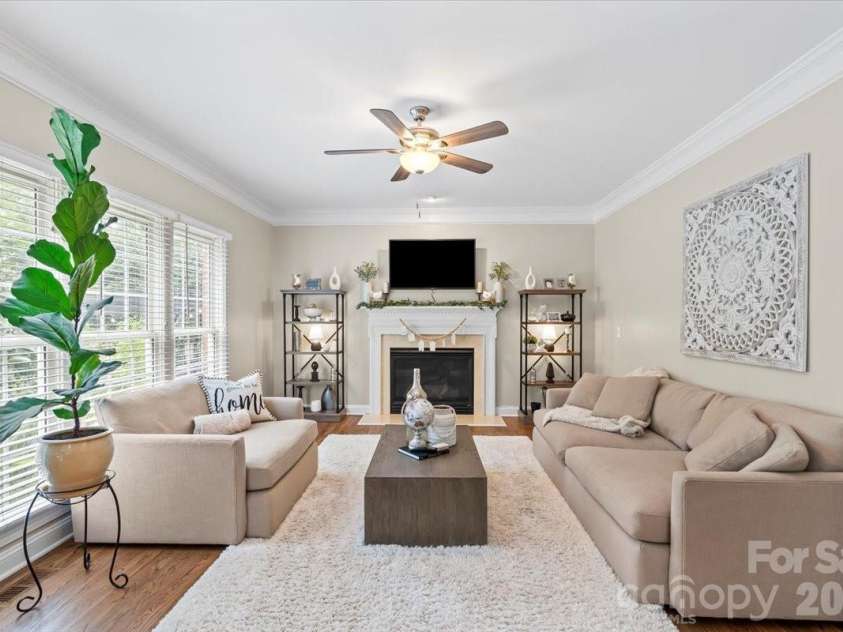 501 Conaway Court, Waxhaw, NC 28173.  MLS# CAR4354200, YatesRealty ID 18480. 