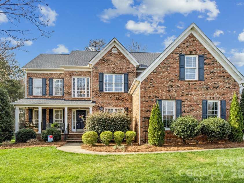 501 Conaway Court, Waxhaw, NC 28173.  MLS# CAR4354200, YatesRealty ID 18480. 
