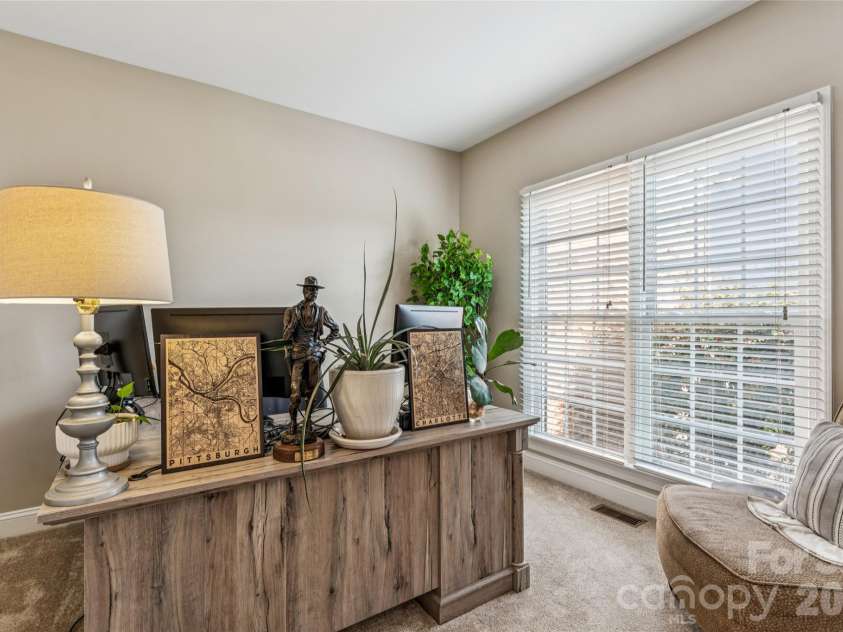 501 Conaway Court, Waxhaw, NC 28173.  MLS# CAR4354200, YatesRealty ID 18480. 