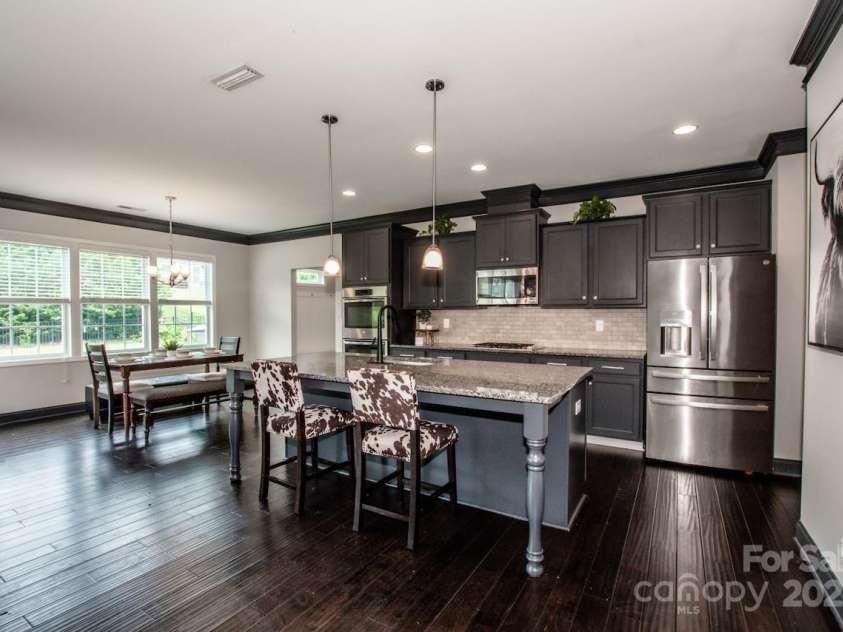 10707 Charmont Place, Huntersville, NC 28078.  MLS# CAR4248920, YatesRealty ID 18481. 