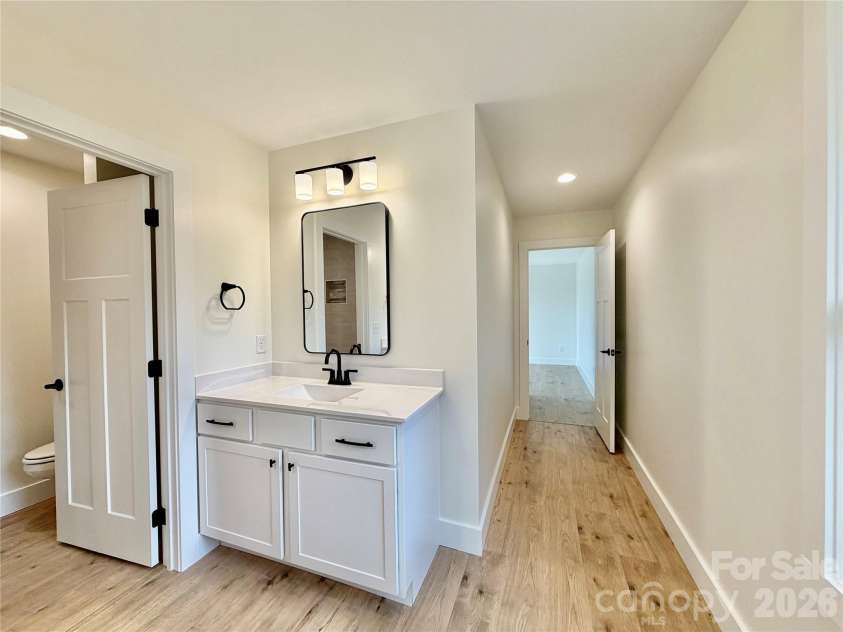 21 Ponder Street, Mars Hill, NC 28754.  MLS# CAR4311868, YatesRealty ID 18481. 