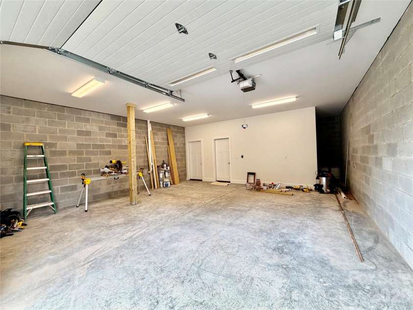 21 Ponder Street, Mars Hill, NC 28754.  MLS# CAR4311868, YatesRealty ID 18481. 