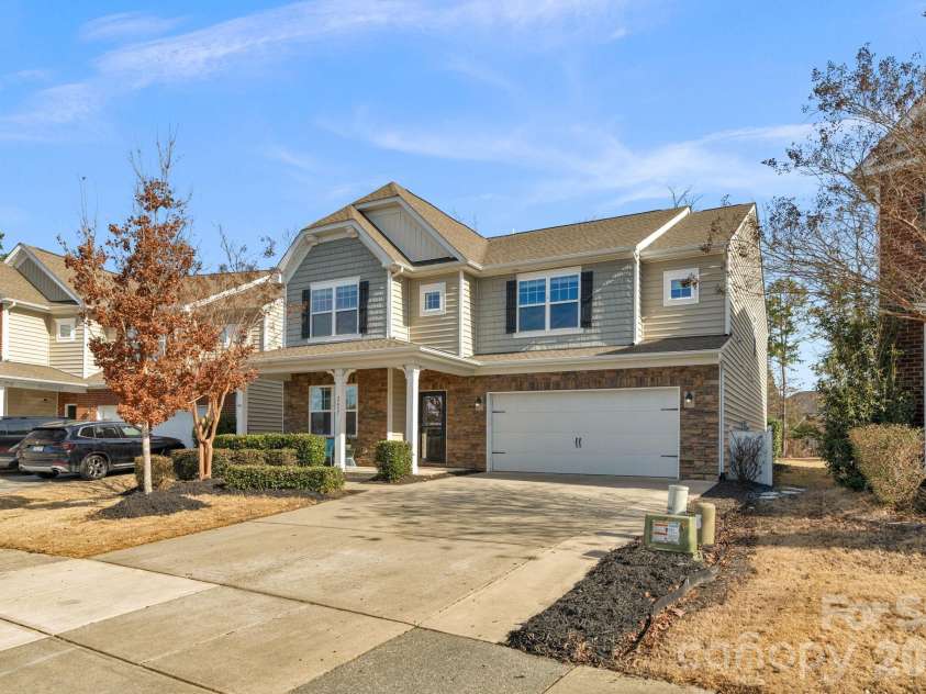 2637 Southern Trace Drive, Waxhaw, NC 28173.  MLS# CAR4336357, YatesRealty ID 18482. 