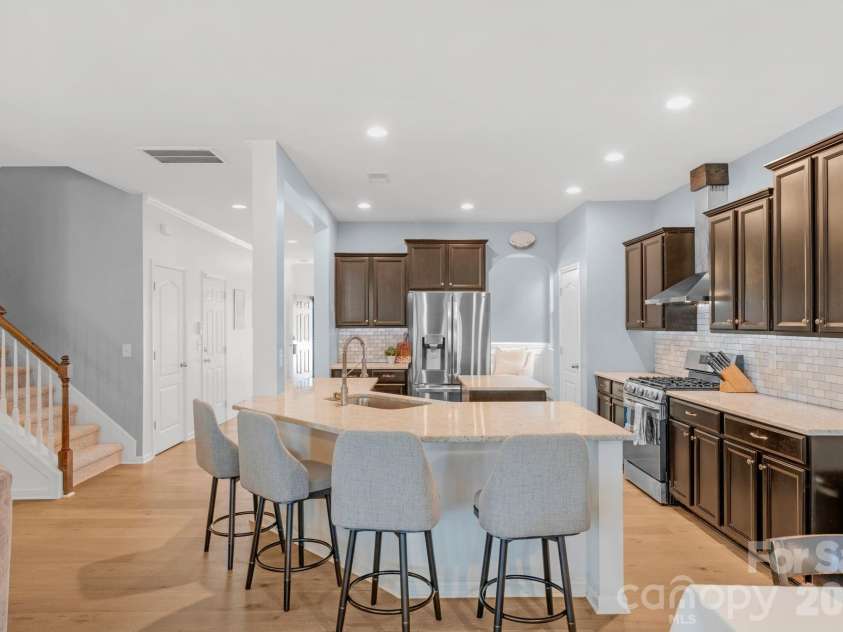 2637 Southern Trace Drive, Waxhaw, NC 28173.  MLS# CAR4336357, YatesRealty ID 18482. 