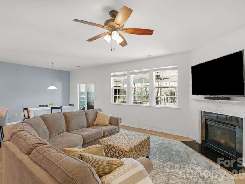 2637 Southern Trace Drive, Waxhaw, NC 28173.  MLS# CAR4336357, YatesRealty ID 18482. 