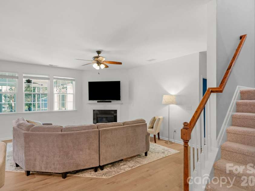 2637 Southern Trace Drive, Waxhaw, NC 28173.  MLS# CAR4336357, YatesRealty ID 18482. 