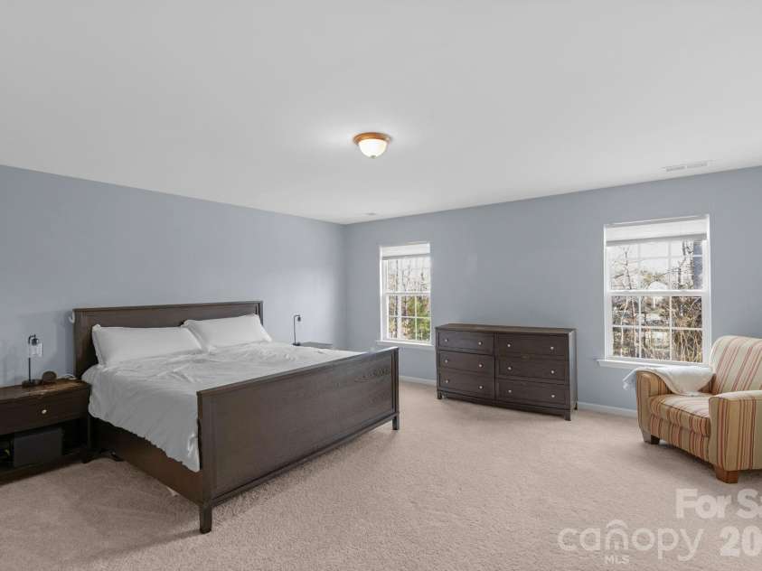 2637 Southern Trace Drive, Waxhaw, NC 28173.  MLS# CAR4336357, YatesRealty ID 18482. 