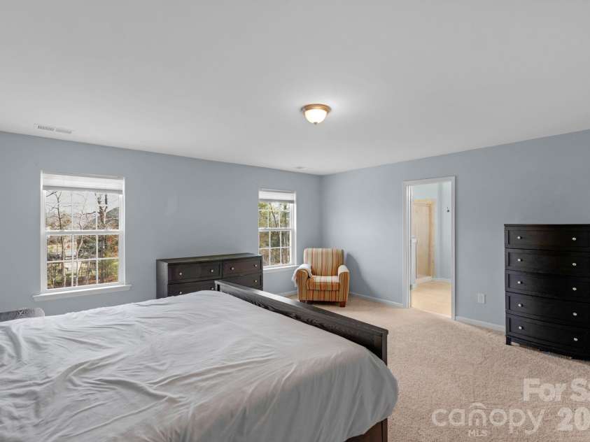 2637 Southern Trace Drive, Waxhaw, NC 28173.  MLS# CAR4336357, YatesRealty ID 18482. 