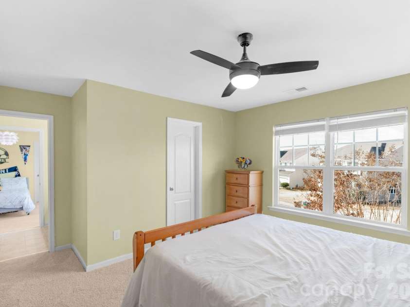 2637 Southern Trace Drive, Waxhaw, NC 28173.  MLS# CAR4336357, YatesRealty ID 18482. 