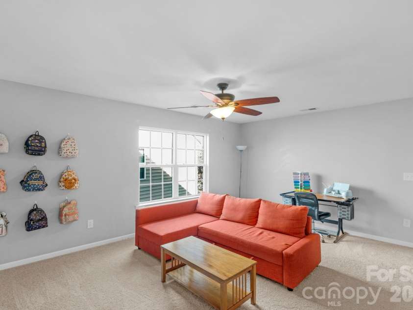 2637 Southern Trace Drive, Waxhaw, NC 28173.  MLS# CAR4336357, YatesRealty ID 18482. 